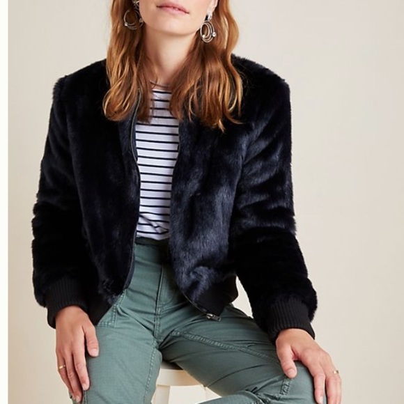 CUPCAKES & Cashmere Faux Fur Bomber Jacket Size M - Picture 1 of 8